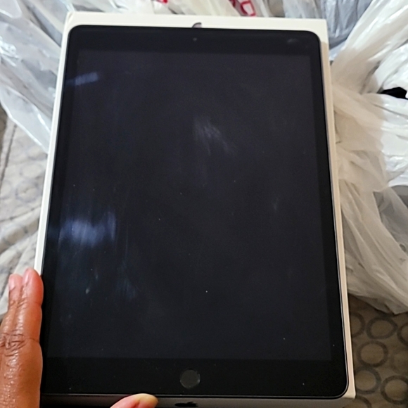 SOLD: Apple Ipad (8th Generation) - Picture 2 of 5
